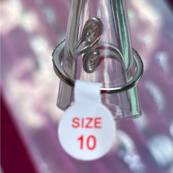 NWT BOMB PARTY RING SIZE 10! - Picture 4 of 5